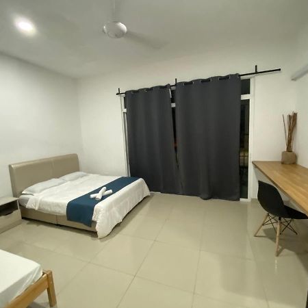Desaru Happy Guest House D Экстерьер фото