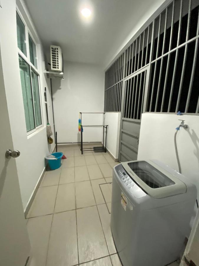 Desaru Happy Guest House D Экстерьер фото